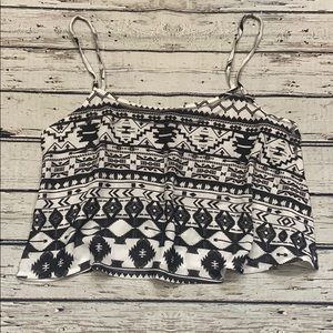Black and White Printed Crop top Tank top